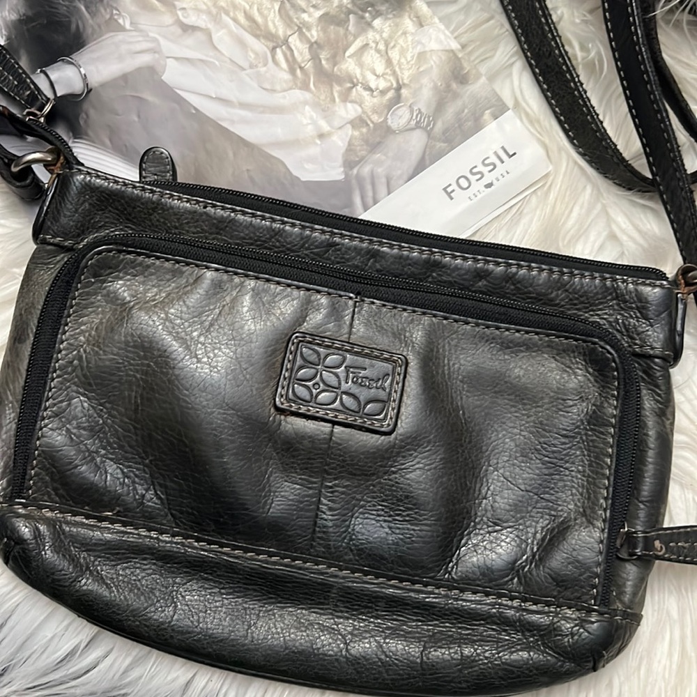 Fossil Multi-Functional Genuine Leather Crossbody… - image 3